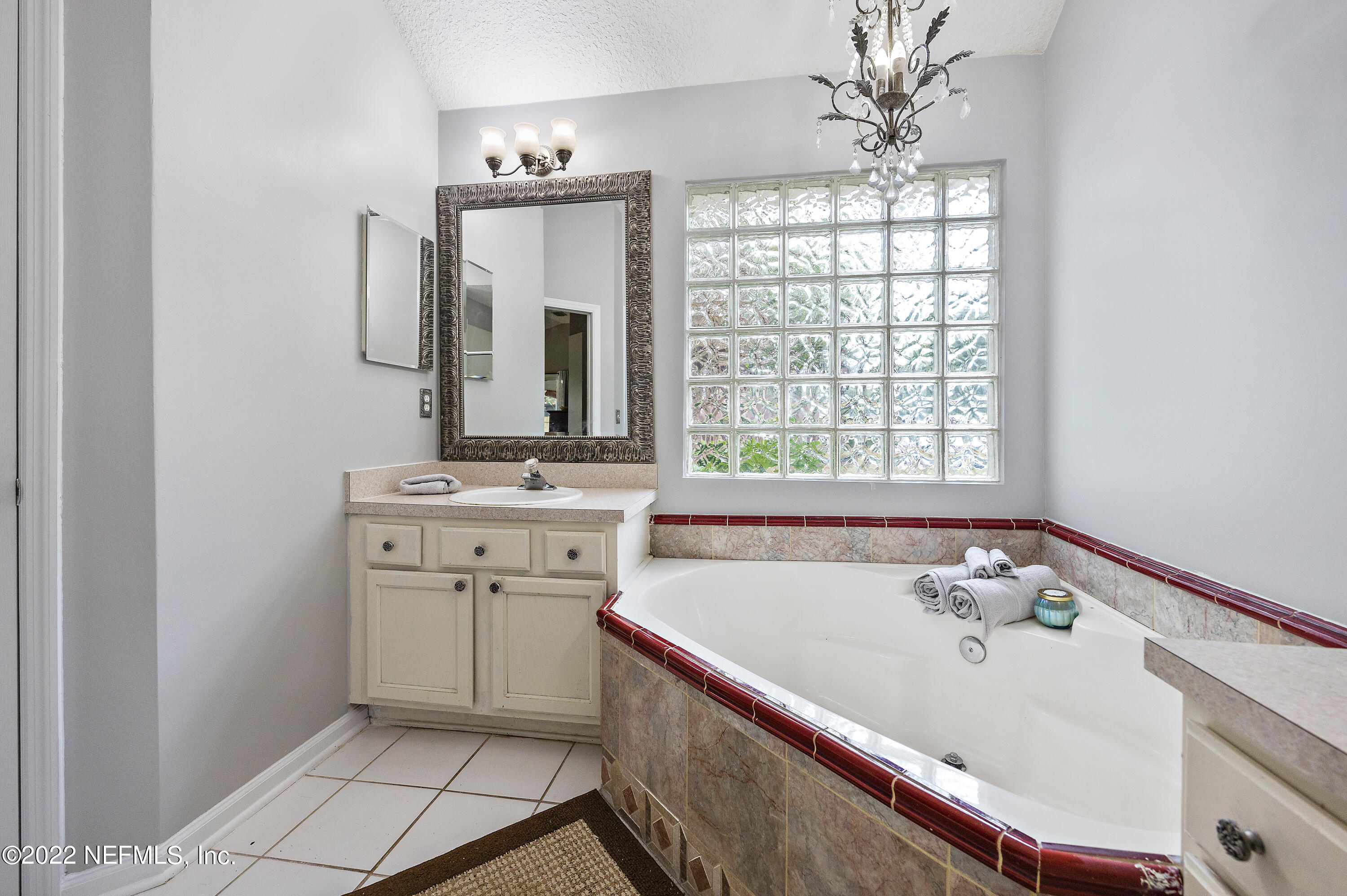 834 Pine Moss Road Jacksonville, FL 32218 - Photo 13 of 25 14-Primary Bathroom