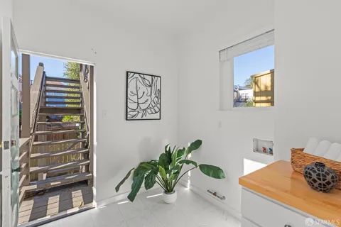 $2,195,000 | 1231-1233 4th Avenue, San Francisco, CA 94122
