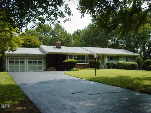 49 Harvester Road Trumbull, CT 06611 - Photo 1 of 1 Gallery Image 1