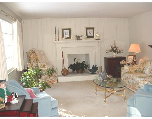 347 Springfield Street Wilbraham, MA 01095 - Photo 2 of 18 Gallery Image 2