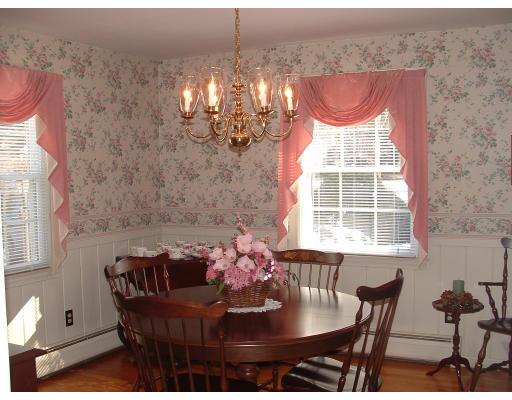 347 Springfield Street Wilbraham, MA 01095 - Photo 4 of 18 Gallery Image 4