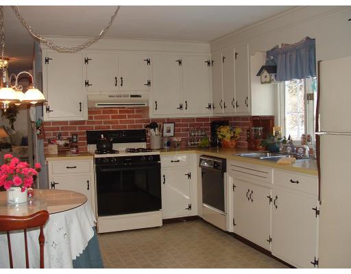 347 Springfield Street Wilbraham, MA 01095 - Photo 5 of 18 Gallery Image 5
