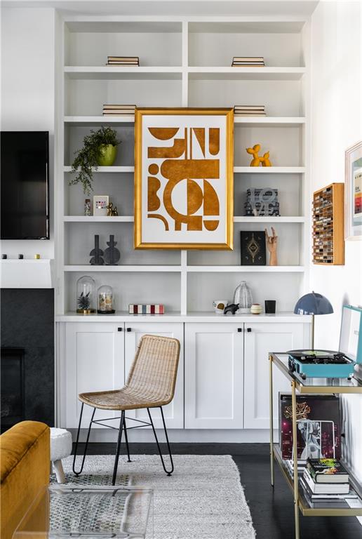 1085 Hardee Street Northeast, Unit A Atlanta, GA 30307 - Photo 9 of 32 a workspace with furniture and window