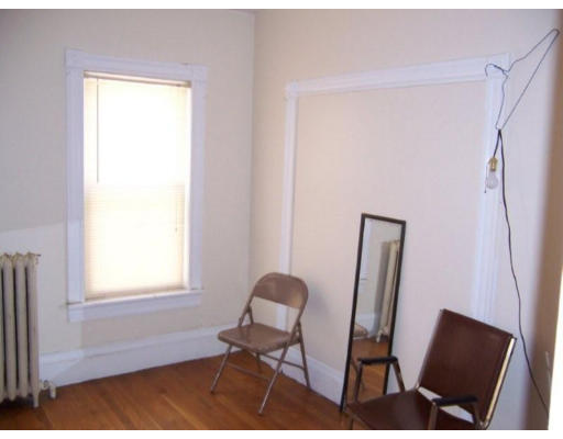55-57 Reed Avenue Everett, MA 02149 - Photo 3 of 10 Gallery Image 3