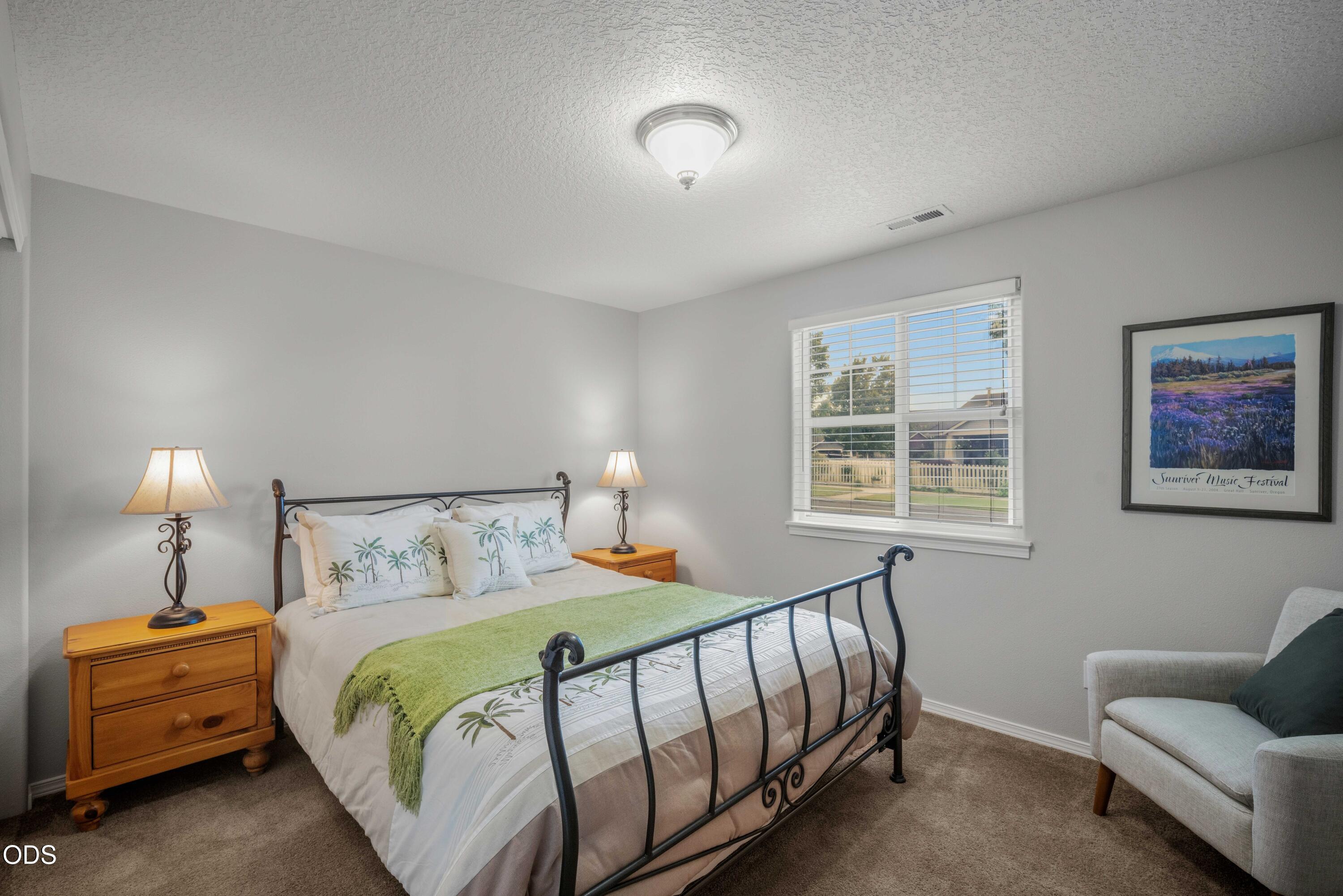 63172 Lancaster Street Bend, OR 97701 - Photo 28 of 50