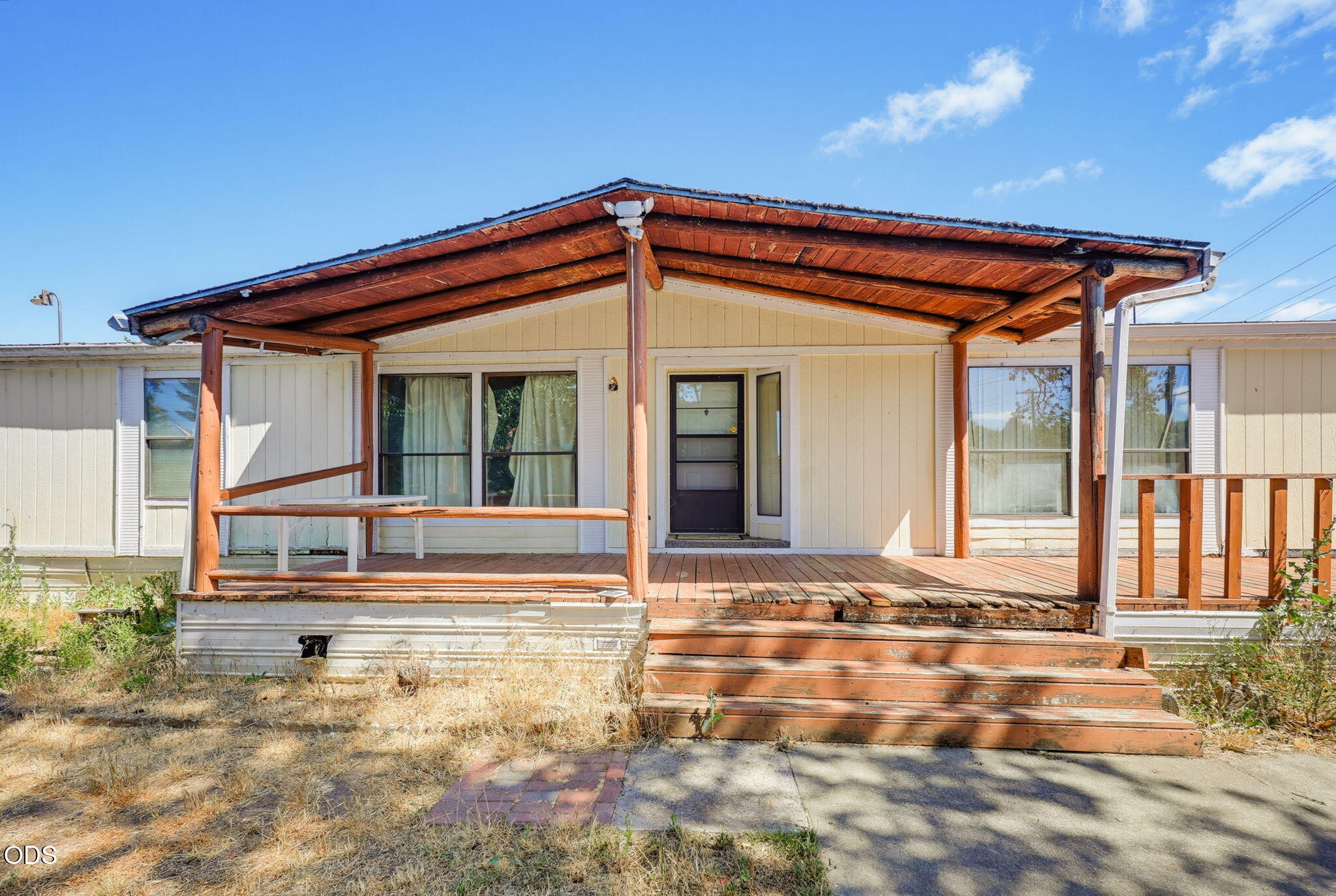 1344 Dowell Road Grants Pass, OR 97527 - Photo 8 of 34