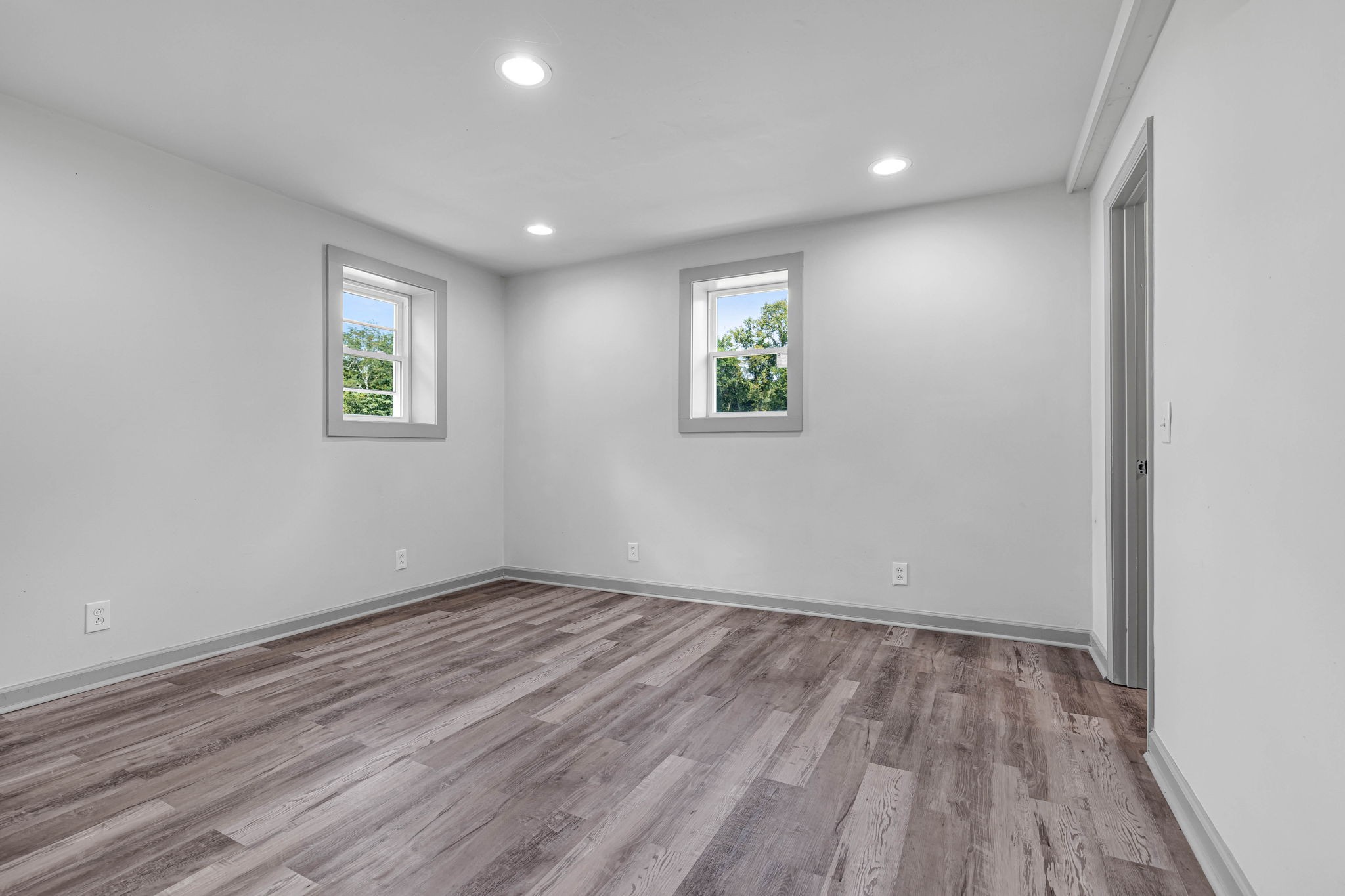 1177 Hamilton Chambers Road Lebanon, TN 37087 - Photo 35 of 42 a view of empty room with wooden floor