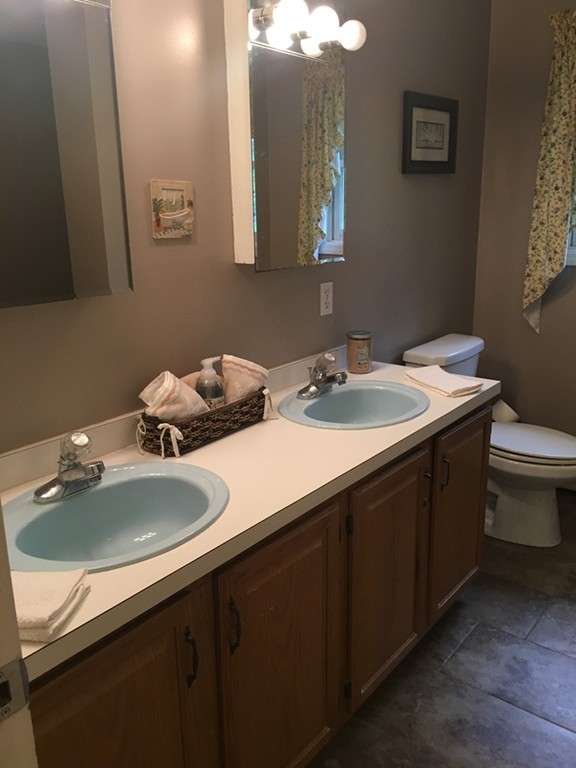361 R Old Colony Road Norton, MA 02766 - Photo 17 of 23 Gallery Image 17