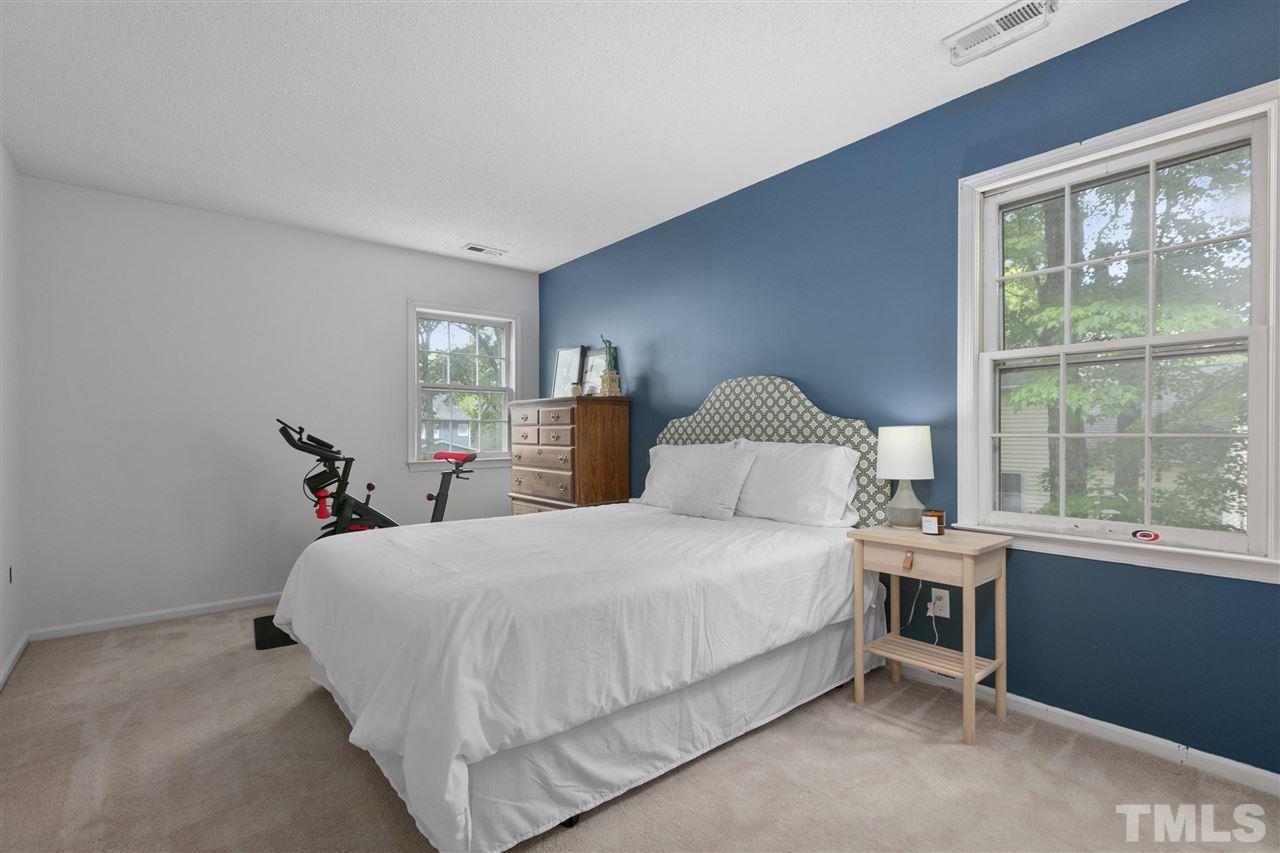 2640 Hiking Trail Raleigh, NC 27615 - Photo 20 of 30 Gallery Image 20