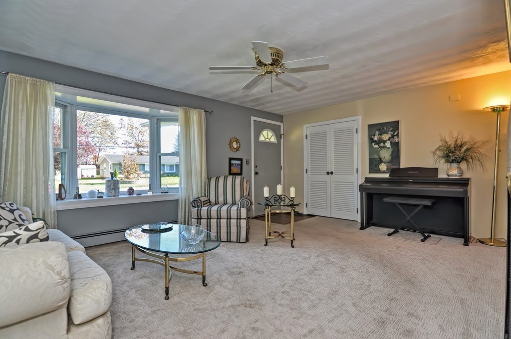 87 Lowther Road Framingham, MA 01701 - Photo 10 of 29 Gallery Image 10