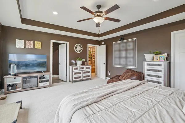 $872,900 | 5928 Pinnacle Circle, Prior Lake, MN 55372