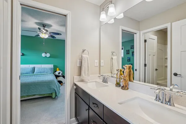 $872,900 | 5928 Pinnacle Circle, Prior Lake, MN 55372