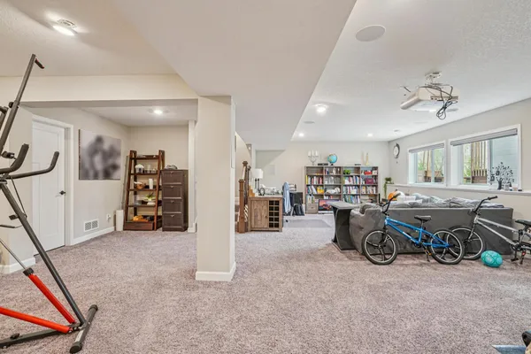 $872,900 | 5928 Pinnacle Circle, Prior Lake, MN 55372