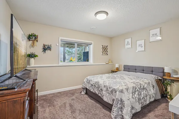 $872,900 | 5928 Pinnacle Circle, Prior Lake, MN 55372