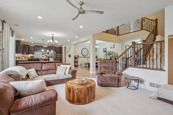 $872,900 | 5928 Pinnacle Circle, Prior Lake, MN 55372