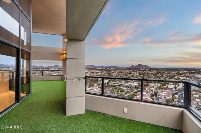 $12,000 | 1040 East Osborn Road, Unit 1902, Phoenix, AZ 85014