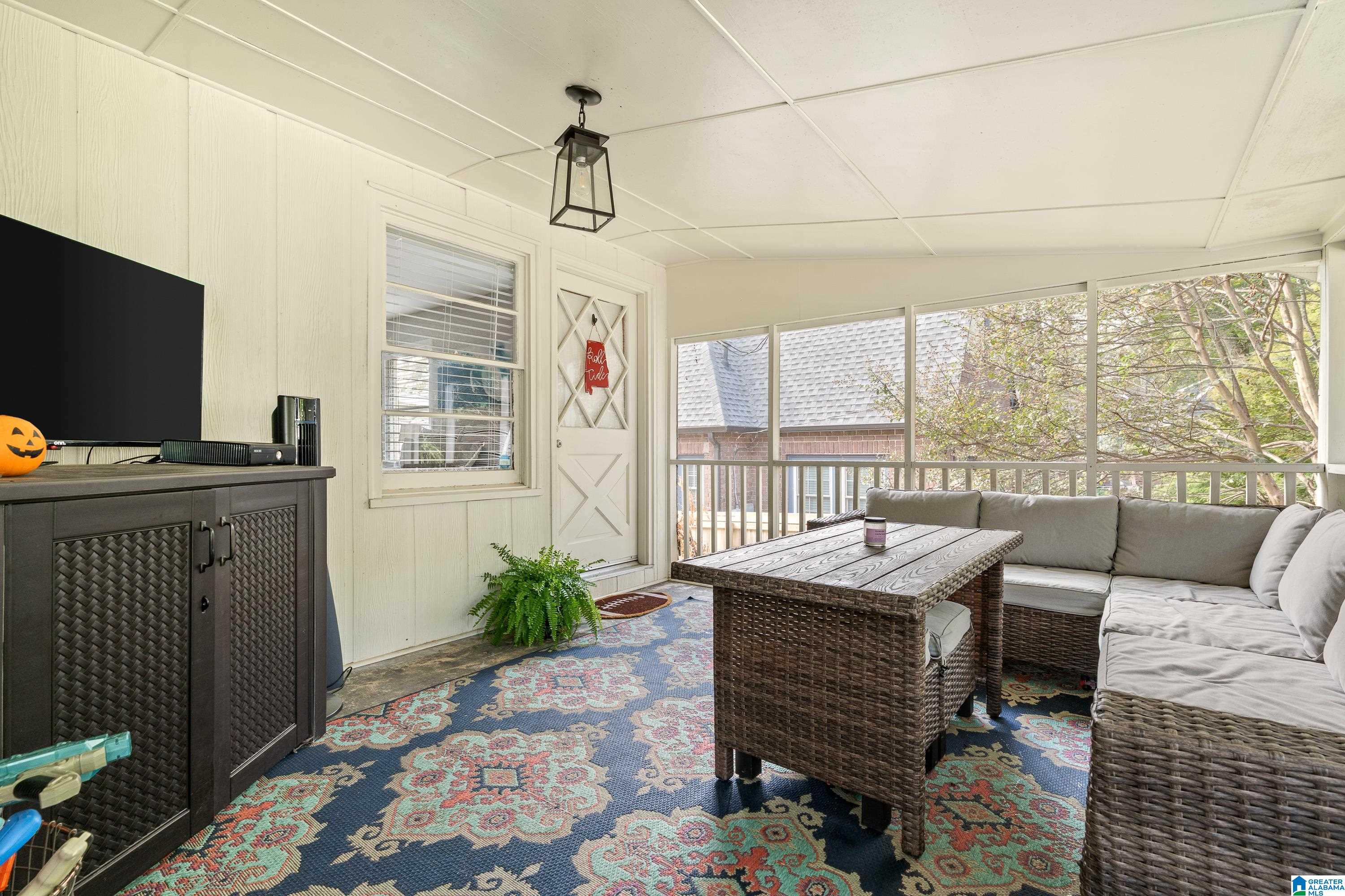 1092 Columbiana Road Birmingham, AL 35209 - Photo 31 of 36