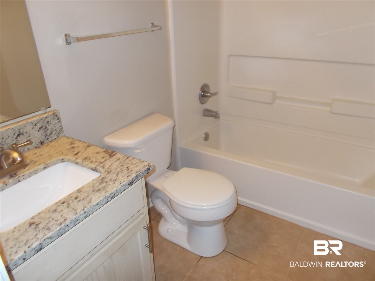 1517 Regency Road, Unit 124 Gulf Shores, AL 36542 - Photo 9 of 12