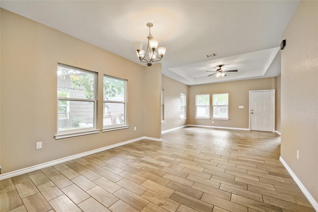 1101 Baird Street Cleburne, TX 76033 - Photo 13 of 27