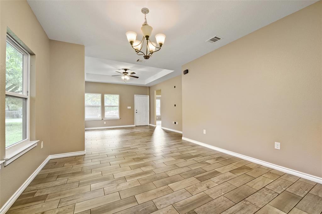 1101 Baird Street Cleburne, TX 76033 - Photo 14 of 27