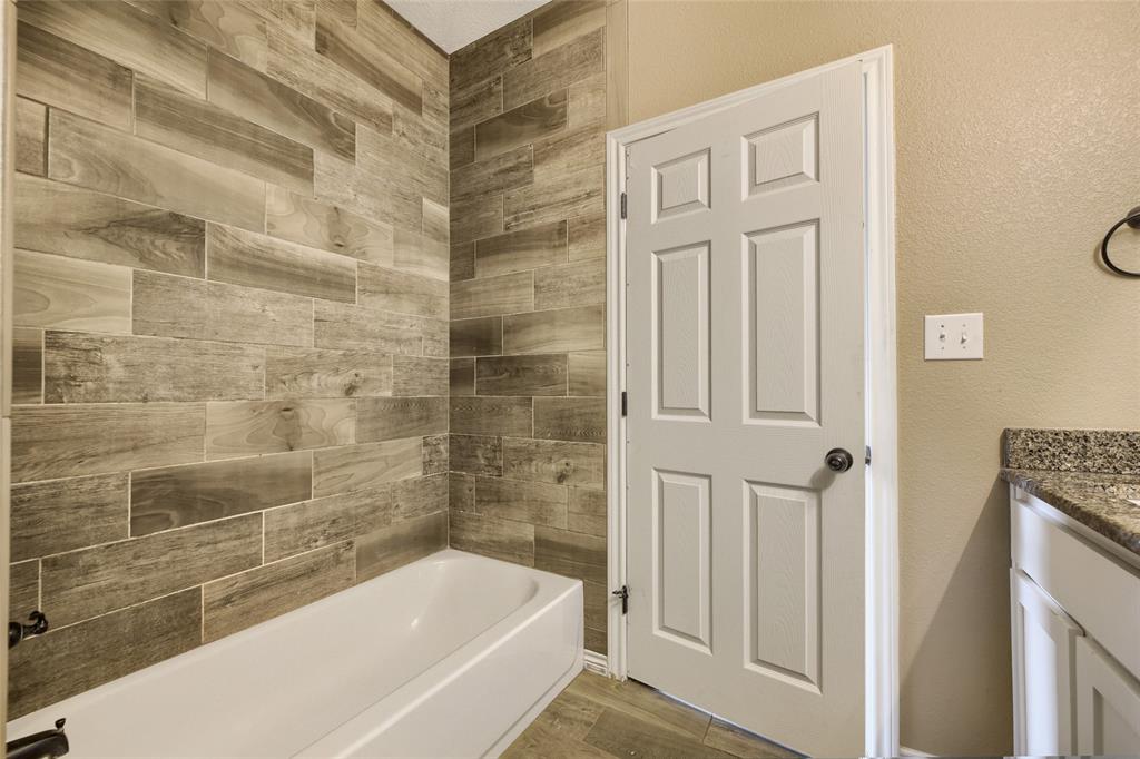 1101 Baird Street Cleburne, TX 76033 - Photo 21 of 27