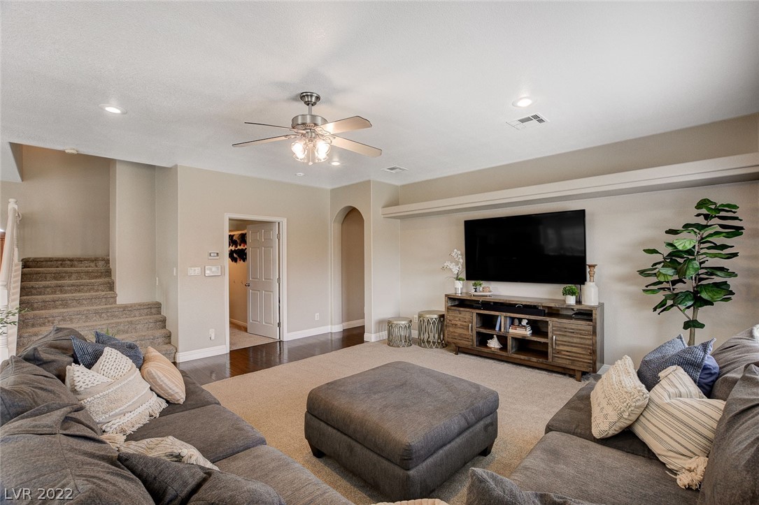 3216 Quaint Ranch Street Logandale, NV 89021 - Photo 4 of 38 Gallery Image 4