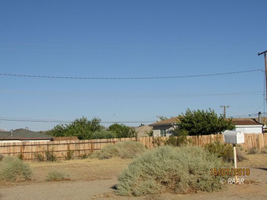 Yorktown Street Ridgecrest, CA 93555 - Photo 4 of 6