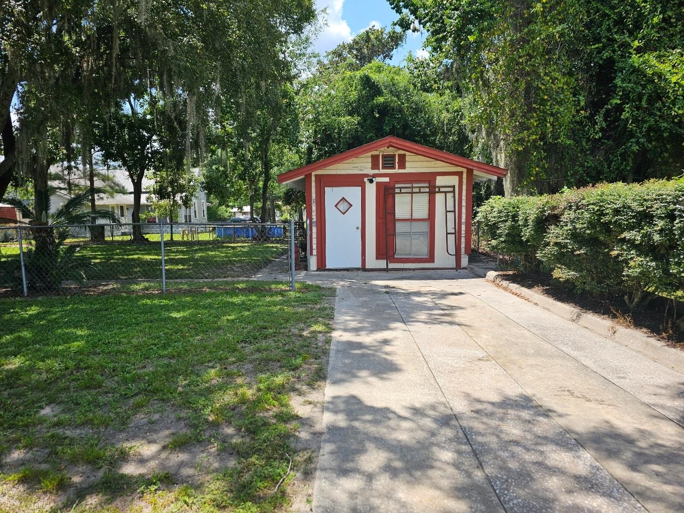 620 Southwest Range Avenue Madison, FL 32340 - Photo 4 of 32 Gallery Image 4