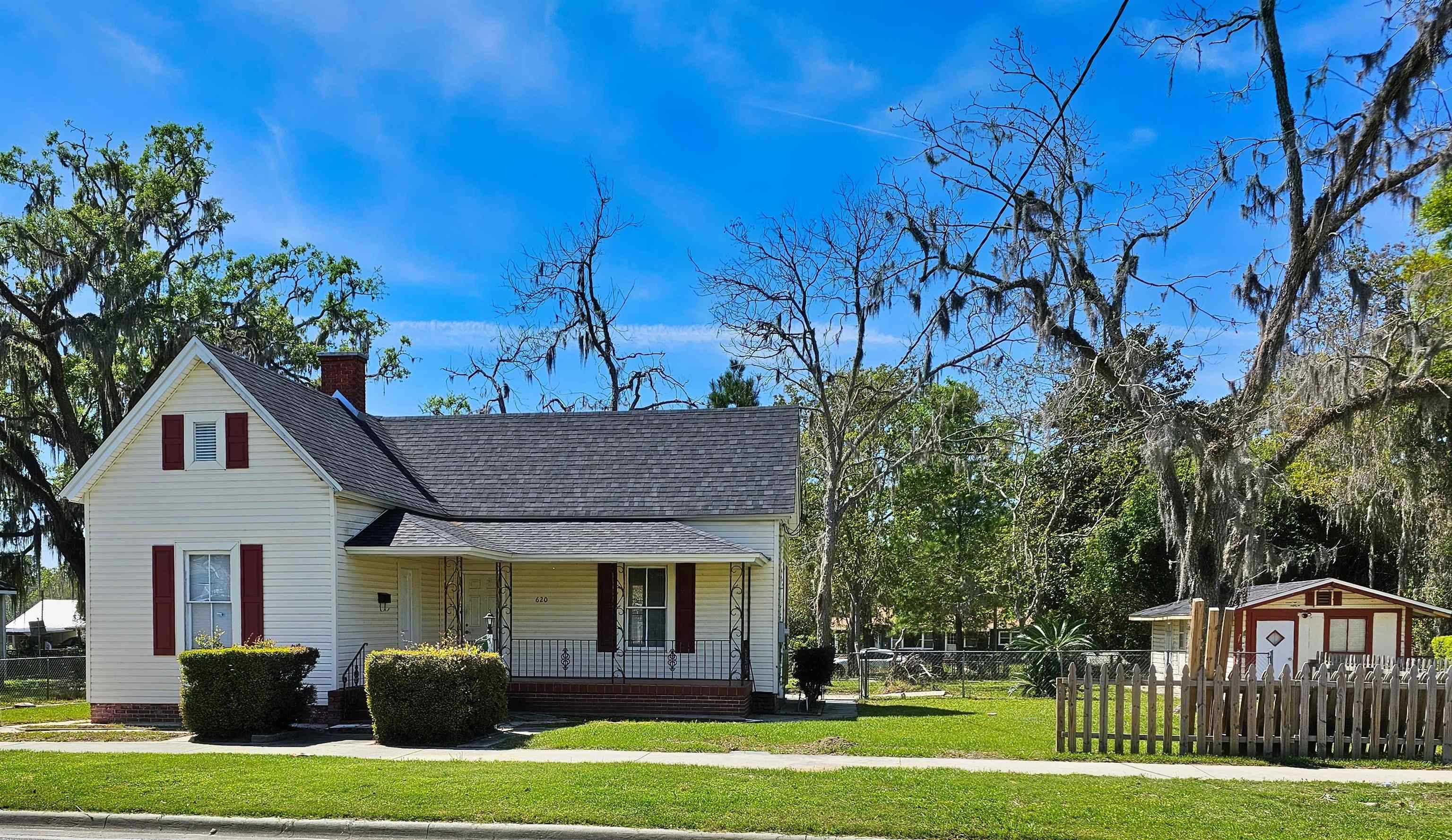 620 Southwest Range Avenue Madison, FL 32340 - Photo 5 of 32 Gallery Image 5