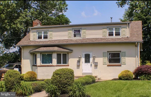 $2,475 | 7 Kendall Boulevard, Unit A, Oaklyn, NJ 08107
