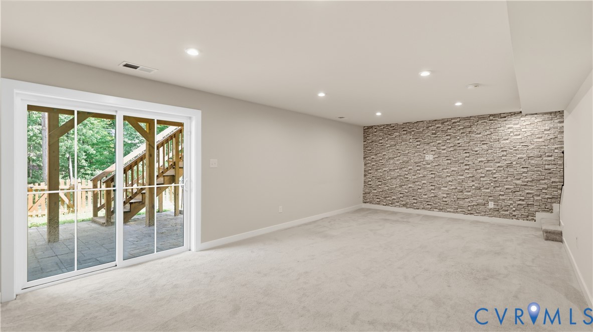 9308 Rudders Point Cove Mechanicsville, VA 23116 - Photo 33 of 50 Gallery Image 33