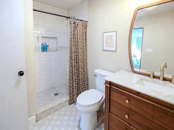 $2,795 | 2207 Marble Falls Drive, Carrollton, TX 75007