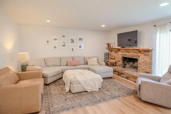 $2,795 | 2207 Marble Falls Drive, Carrollton, TX 75007