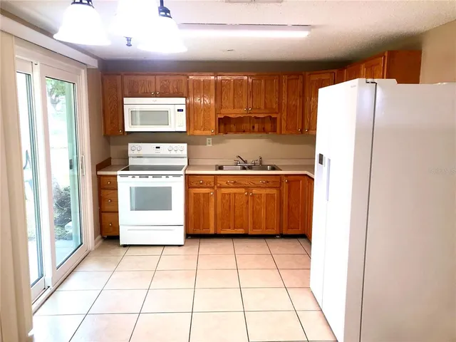 $1,700 | 1725 Bellgrove Street, Lakeland, FL 33805