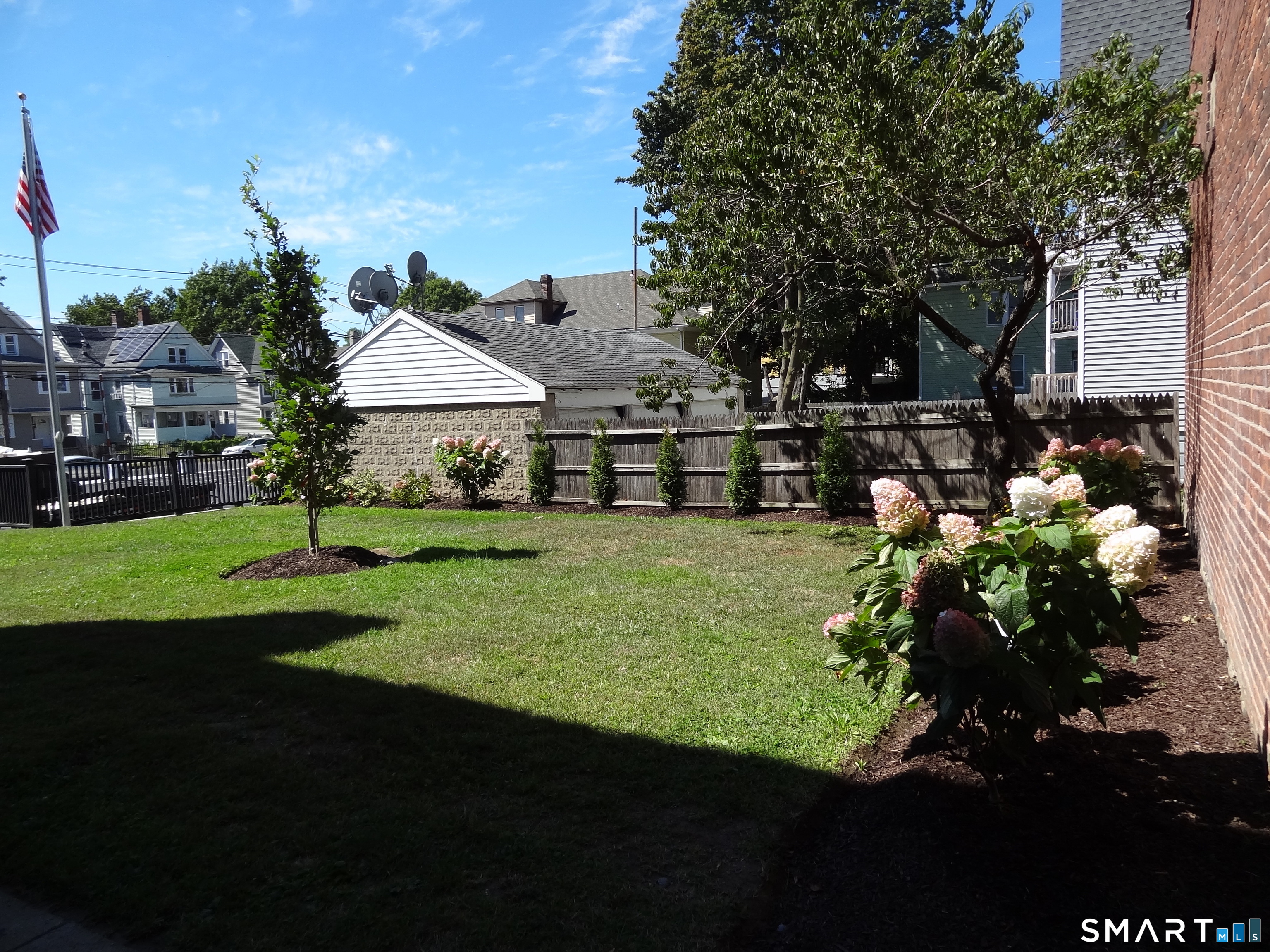 2806 Fairfield Avenue, Unit 103 Bridgeport, CT 06605 - Photo 17 of 21