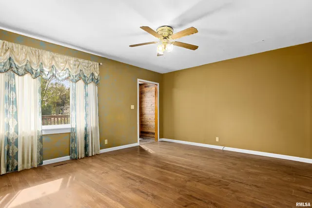 $159,900 | 443 West Wilmot Street, Chillicothe, IL 61523