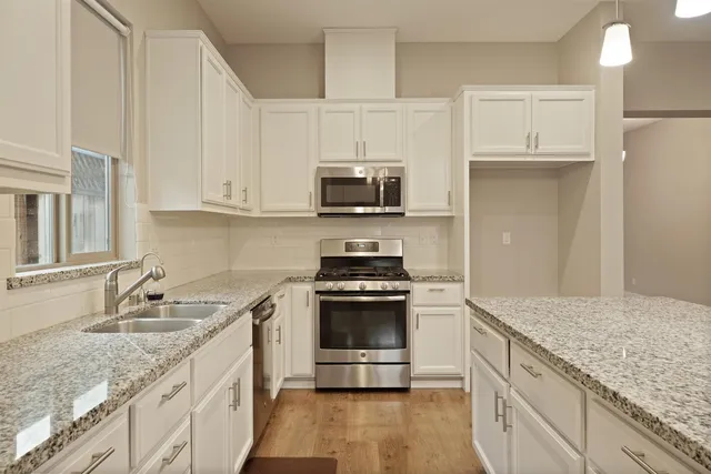 $669,900 | 563 Bascule Drive, Oakdale, CA 95361