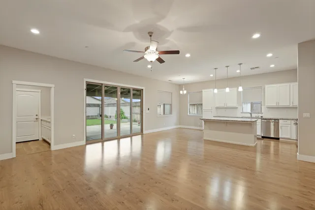 $669,900 | 563 Bascule Drive, Oakdale, CA 95361