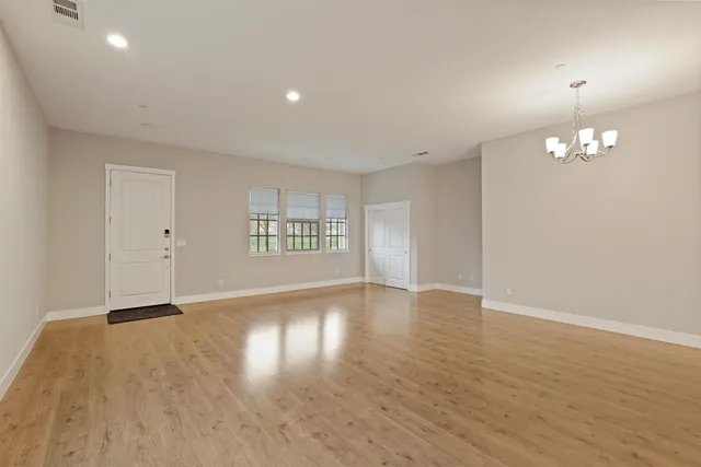 $669,900 | 563 Bascule Drive, Oakdale, CA 95361