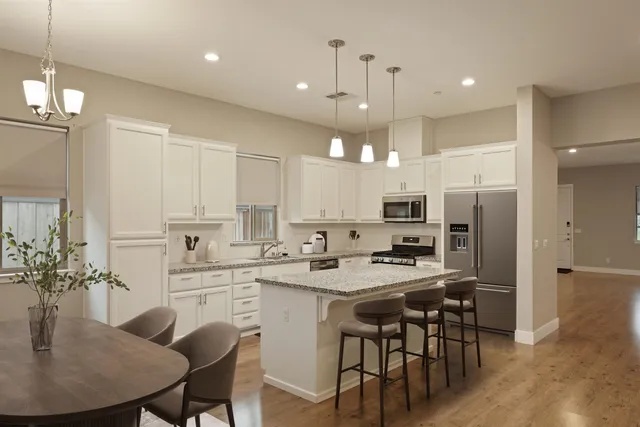 $669,900 | 563 Bascule Drive, Oakdale, CA 95361