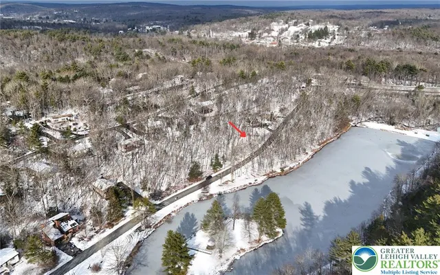 $34,900 | 221 Brookdale Road, Bartonsville, PA 18321