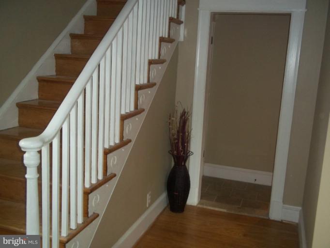 1955 Seminary Road Silver Spring, MD 20910 - Photo 3 of 25 Interior (General)