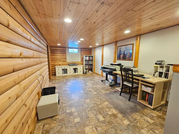 $334,900 | 145 Forest Montello Wi 53949, Montello, WI 53949