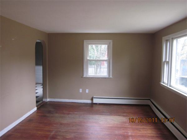 14 Matthews Road Southwick, MA 01077 - Photo 2 of 4 Gallery Image 2