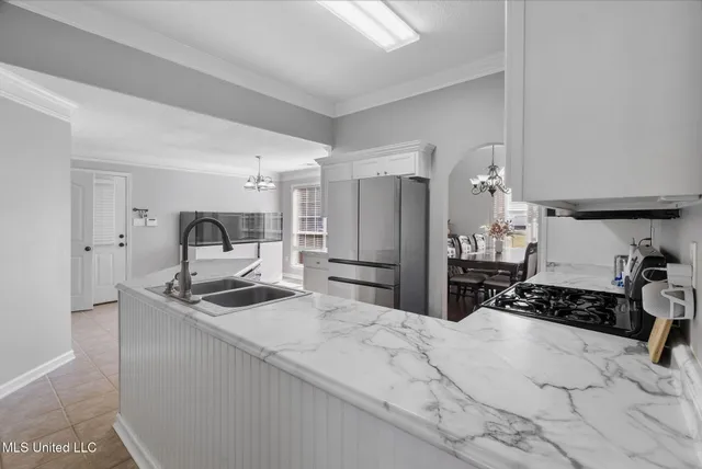 $394,900 | 208 Elkwood Lane, Hernando, MS 38632