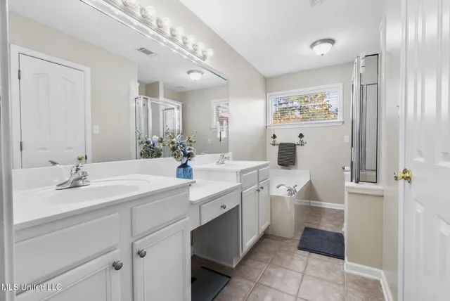 $394,900 | 208 Elkwood Lane, Hernando, MS 38632