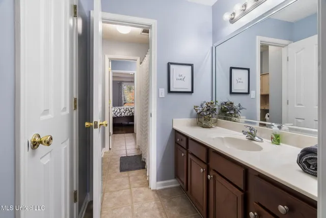 $389,900 | 208 Elkwood Lane, Hernando, MS 38632