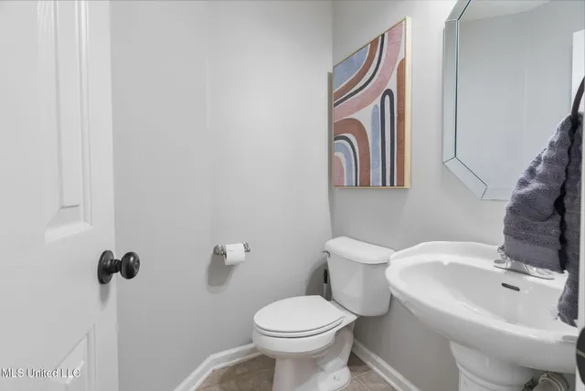 $394,900 | 208 Elkwood Lane, Hernando, MS 38632