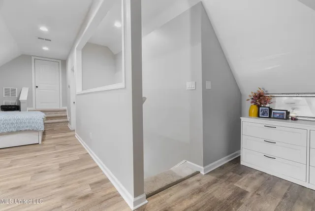 $394,900 | 208 Elkwood Lane, Hernando, MS 38632