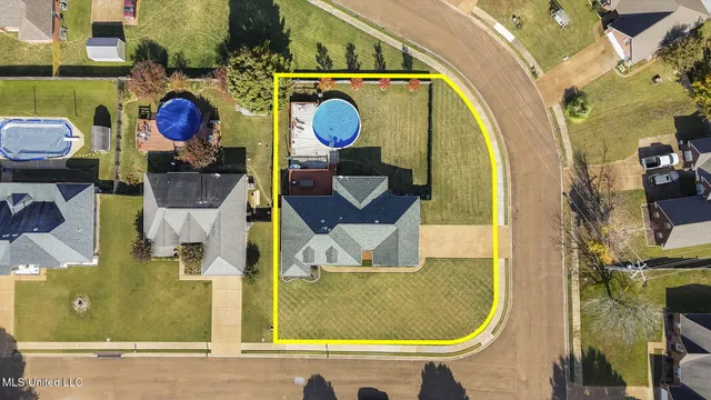 $394,900 | 208 Elkwood Lane, Hernando, MS 38632